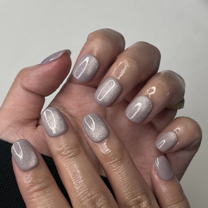 Raw Coconut Cat Eye Nails